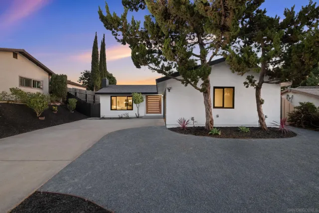 $1,010,000 | 12707 Avenida De Espuela, Poway, CA 92064