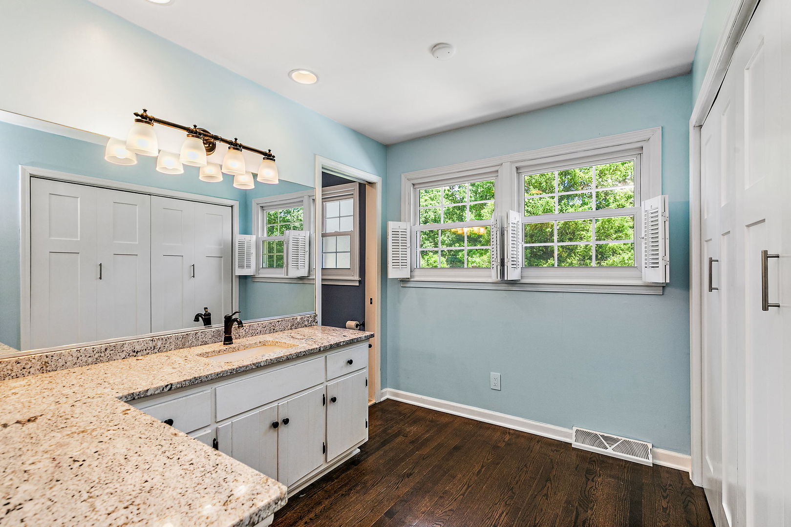 37W384 Ronsu Lane St. Charles, IL 60175 - Photo 26 of 48