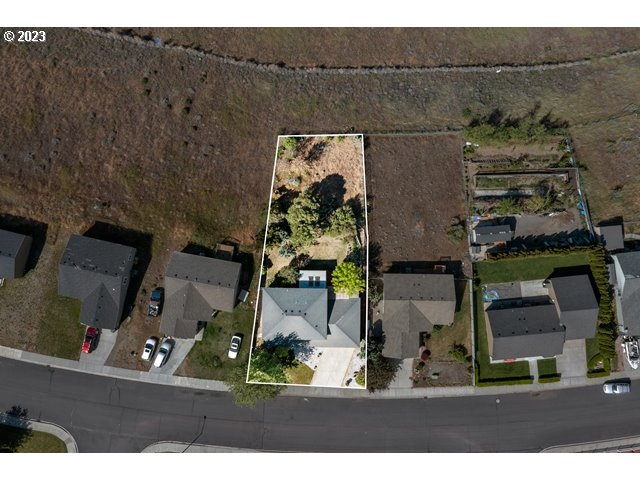 2488 Pheasant Ridge Street Umatilla, OR 97882 - Photo 34 of 40 a view of outdoor space