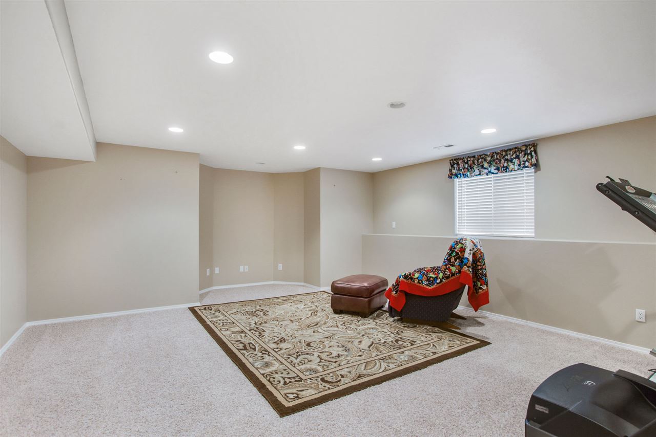 1910 South Steen Road Veradale, WA 99037 - Photo 16 of 20