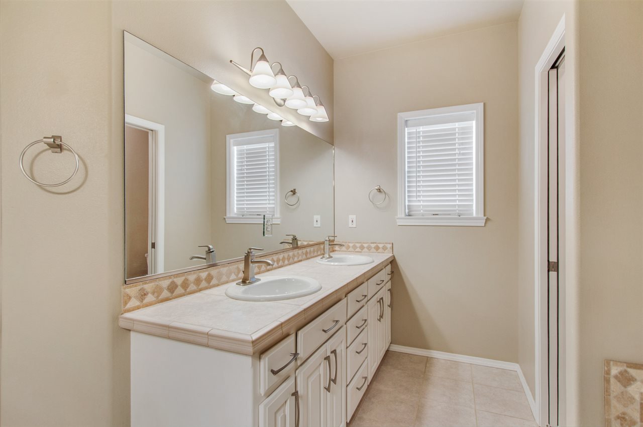 1910 South Steen Road Veradale, WA 99037 - Photo 10 of 20