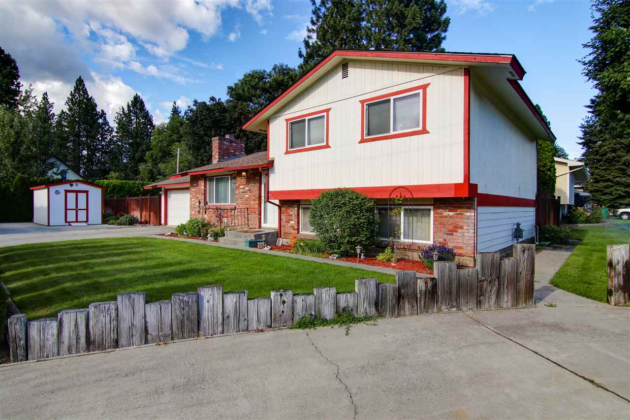 2519 South University Road Spokane Valley, WA 99206 - Photo 1 of 20 Gallery Image 1