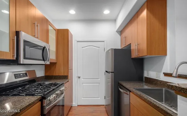 $1,750 | 6900 East Princess Drive, Unit 1126, Phoenix, AZ 85054