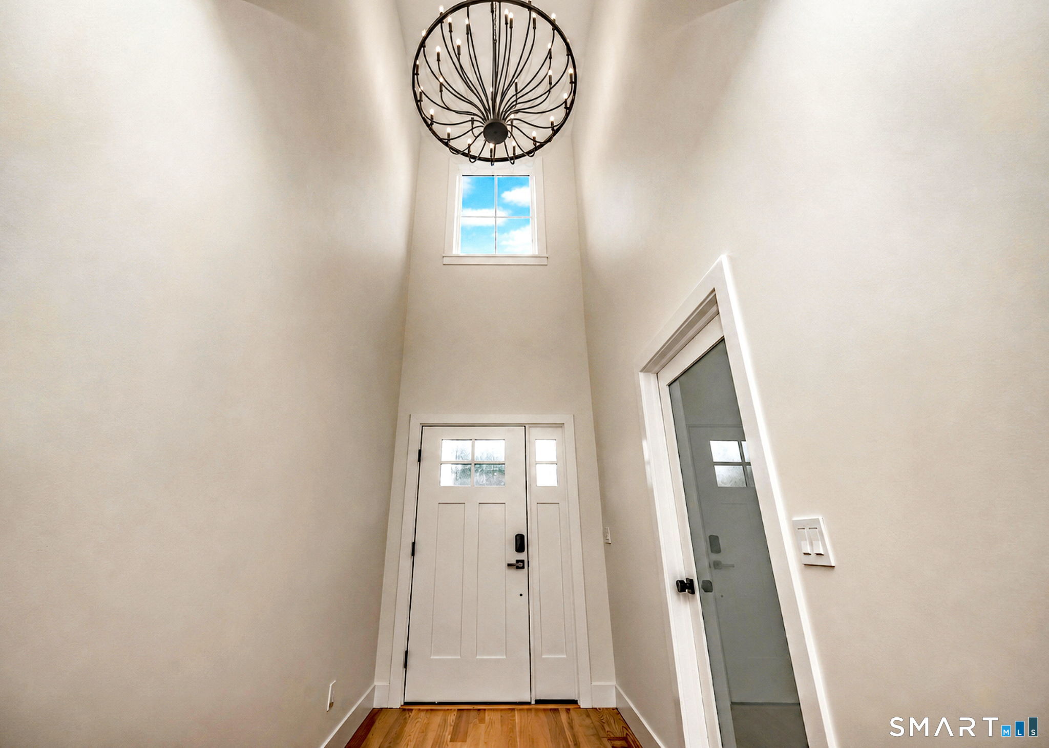 35 Myrtle Street Norwalk, CT 06855 - Photo 5 of 29