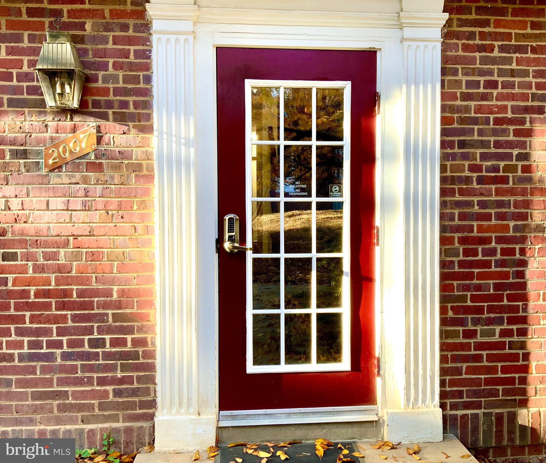 2007 Key Boulevard, Unit 589 Arlington, VA 22201 - Photo 1 of 16 a view of front door of house