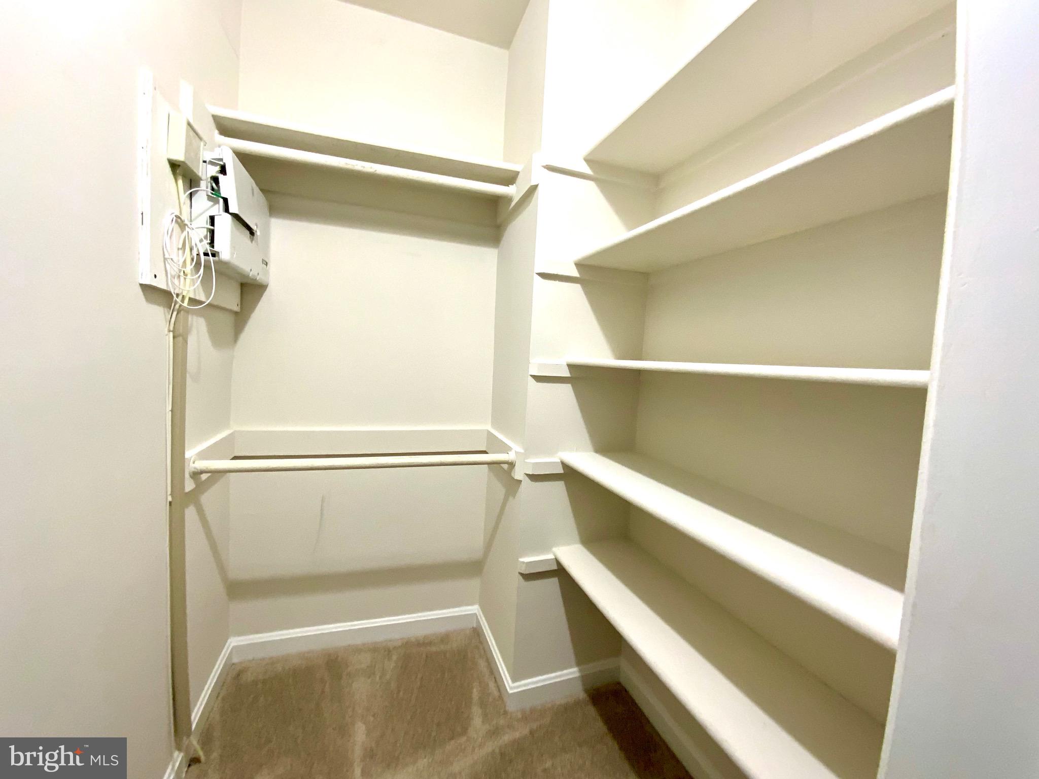 2007 Key Boulevard, Unit 589 Arlington, VA 22201 - Photo 10 of 16 a utility room with dryer and washer