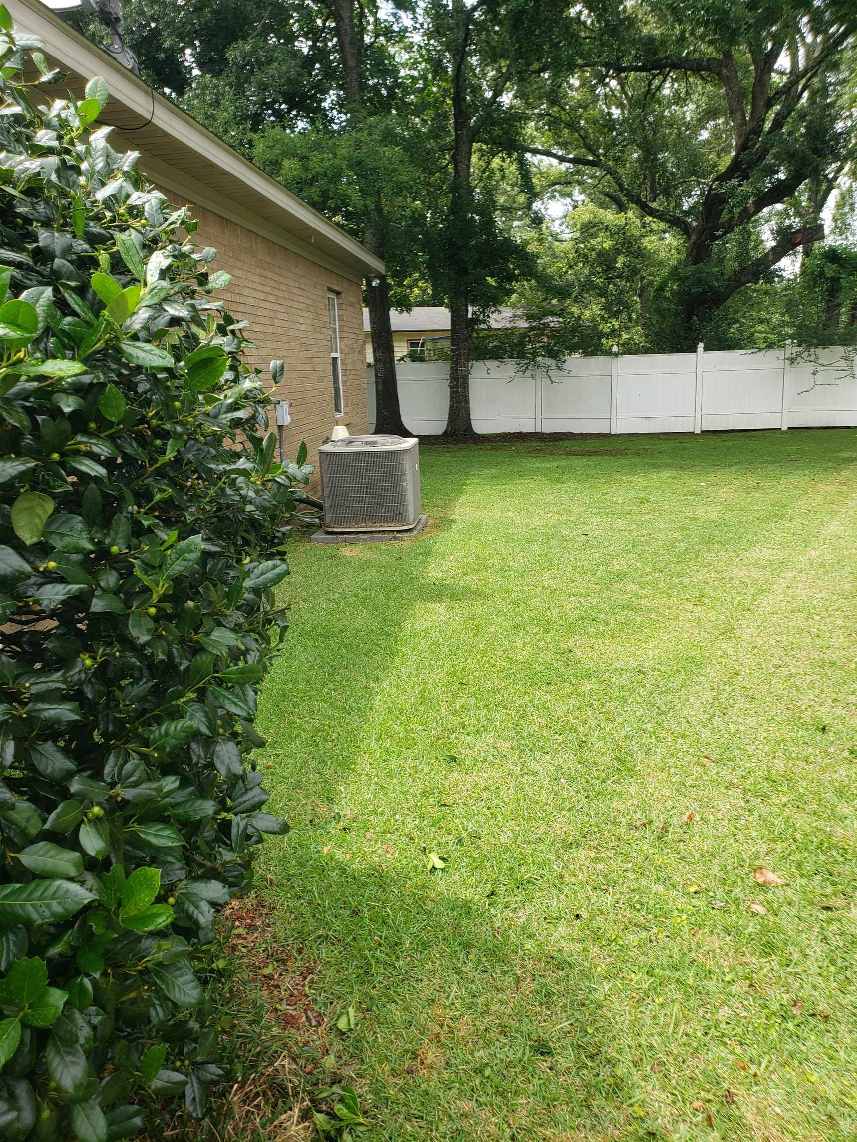 702 Jillian Place Bay Minette, AL 36507 - Photo 19 of 21 Side Yard
