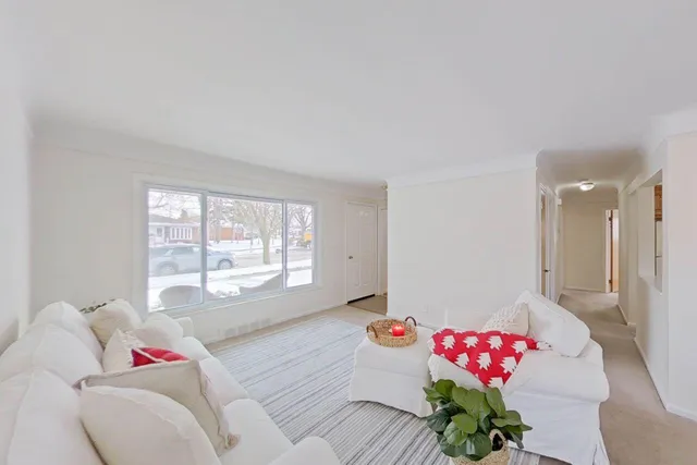 $269,000 | 1934 Pinetree Drive, Trenton, MI 48183