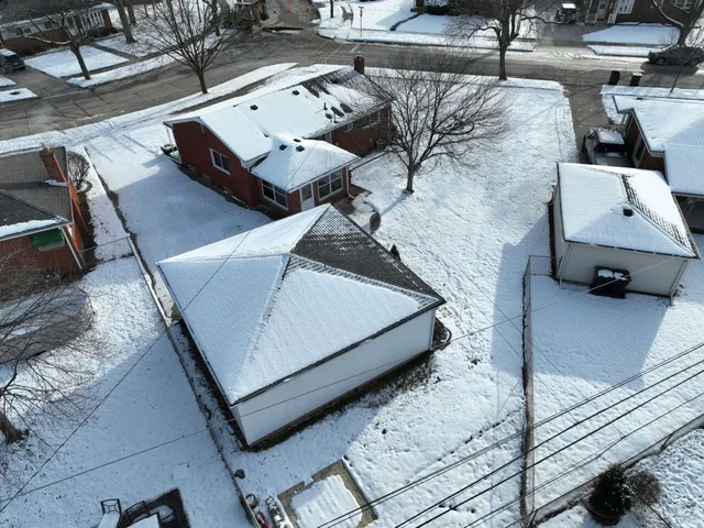 $269,000 | 1934 Pinetree Drive, Trenton, MI 48183