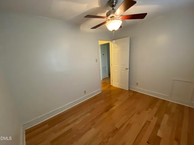 a view of empty room with window