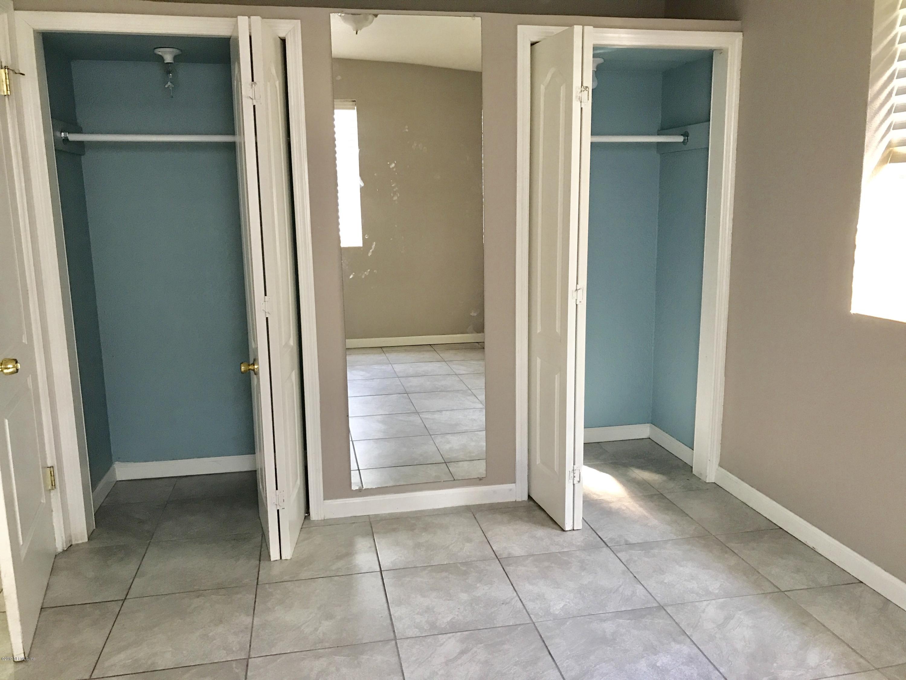 1833 Ryar Road Jacksonville, FL 32216 - Photo 23 of 29 IMG_1073