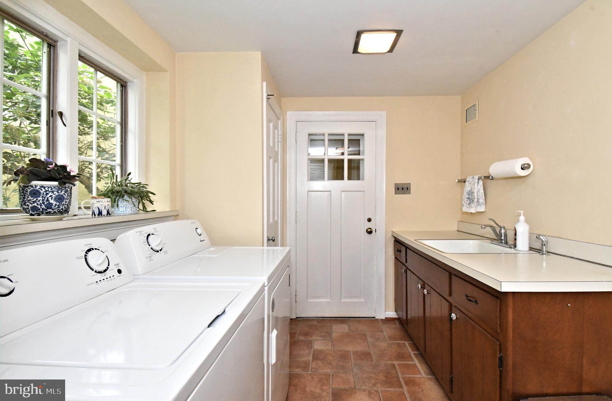 206 Cathcart Road Ambler, PA 19002 - Photo 23 of 54 Gallery Image 23