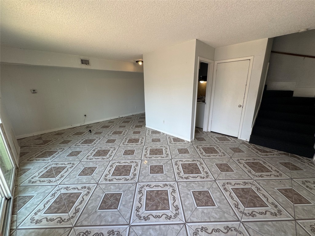 2904 Sweeney Lane Austin, TX 78723 - Photo 13 of 27 unit B