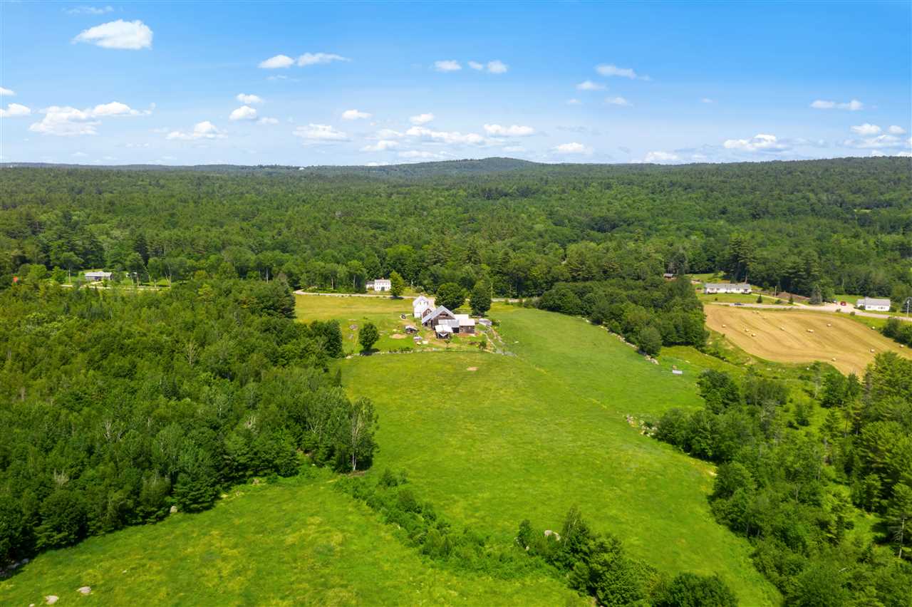 70 Middle Road Tuftonboro, NH 03894 - Photo 13 of 38