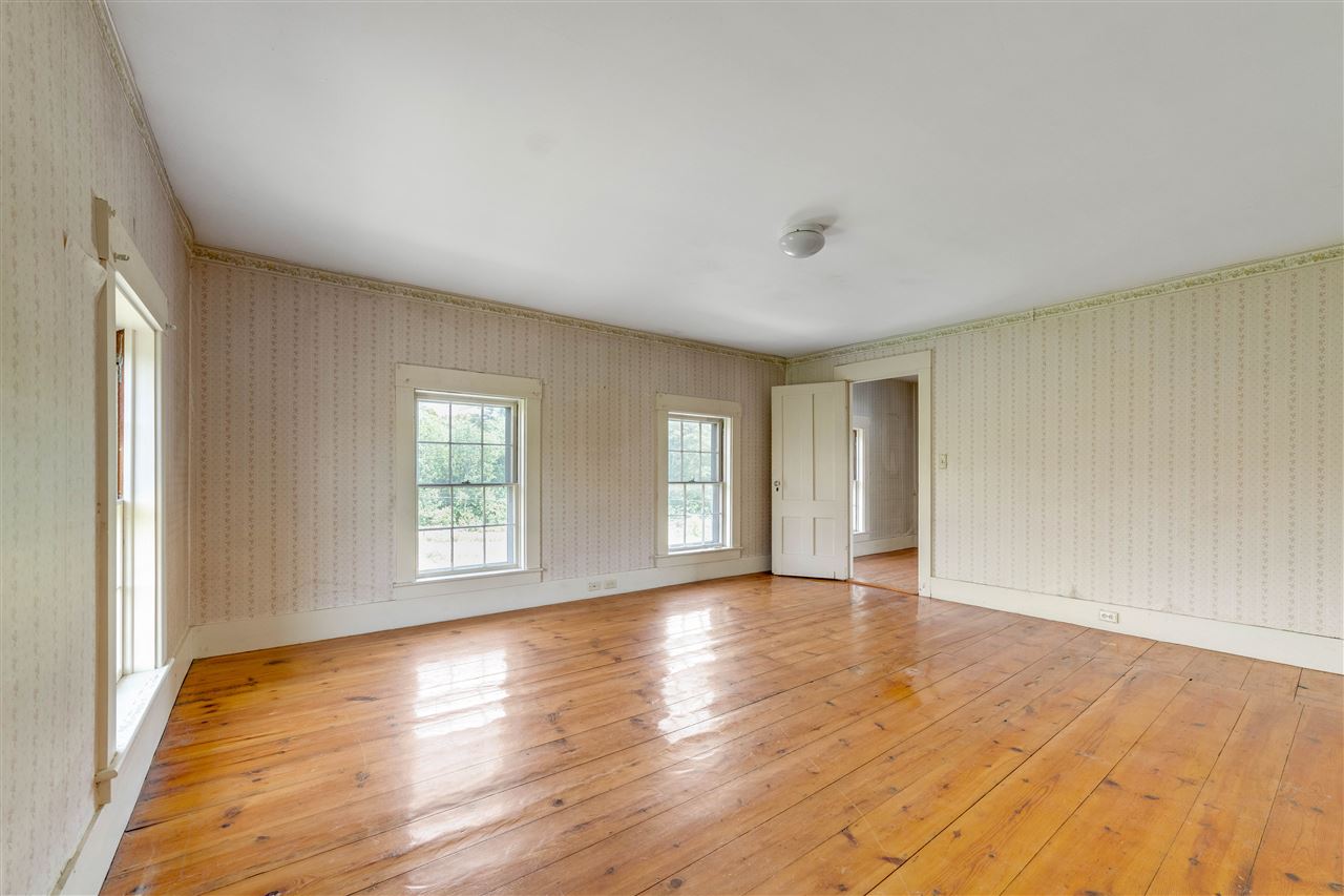 70 Middle Road Tuftonboro, NH 03894 - Photo 26 of 38