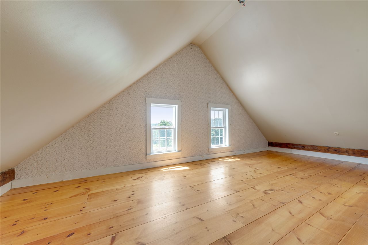 70 Middle Road Tuftonboro, NH 03894 - Photo 27 of 38