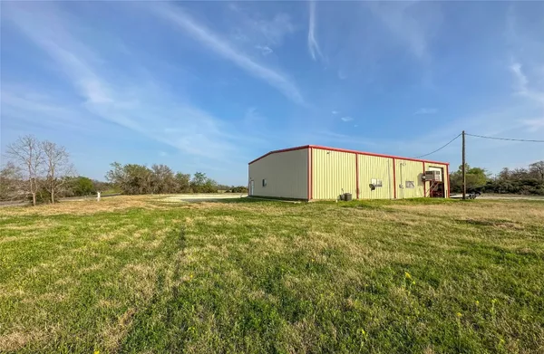 a view of a big yard