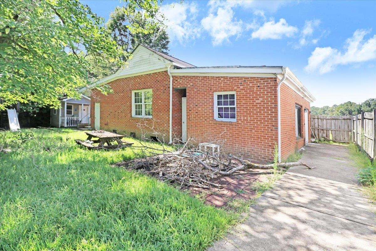1136 Buffalo Road Smithfield, NC 27577 - Photo 27 of 30 Photo 27