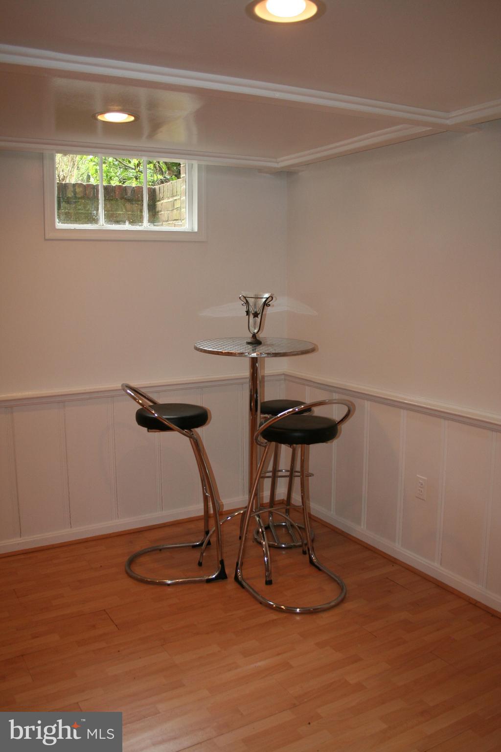 115 Enfield Road Baltimore, MD 21212 - Photo 28 of 37 Finished lower level