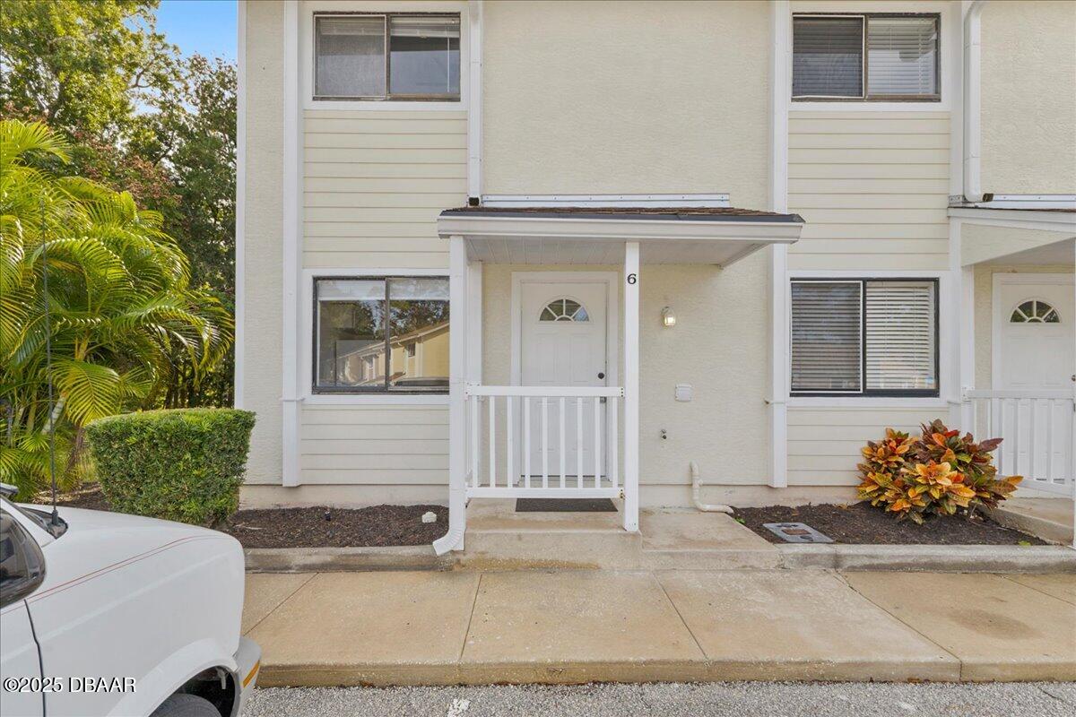 480 Reed Canal Road, Unit 6 South Daytona, FL 32119 - Photo 4 of 37 02-480 Reed Canal Rd Unit 6-6