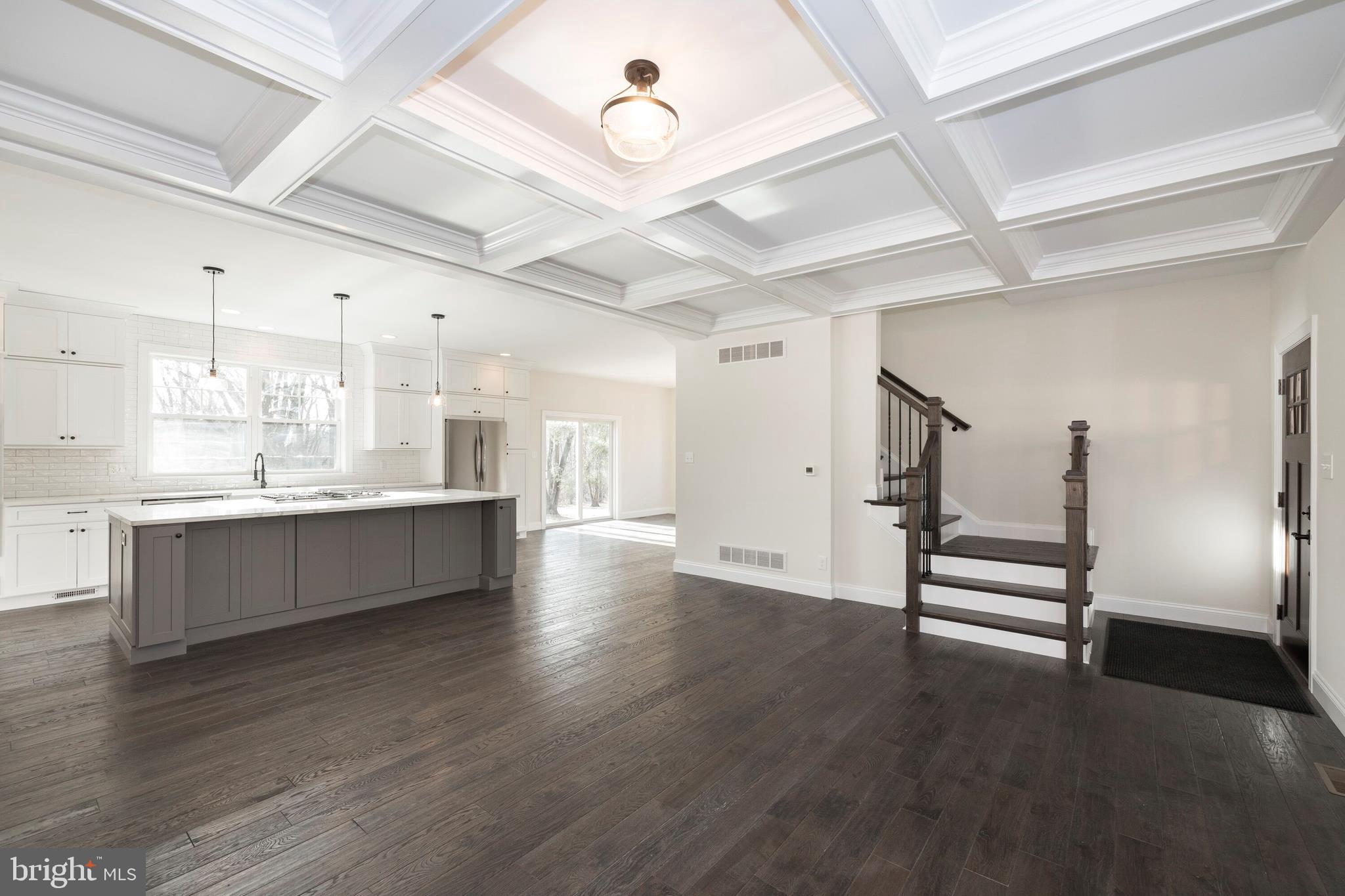 9 Laurel Circle Malvern, PA 19355 - Photo 8 of 22