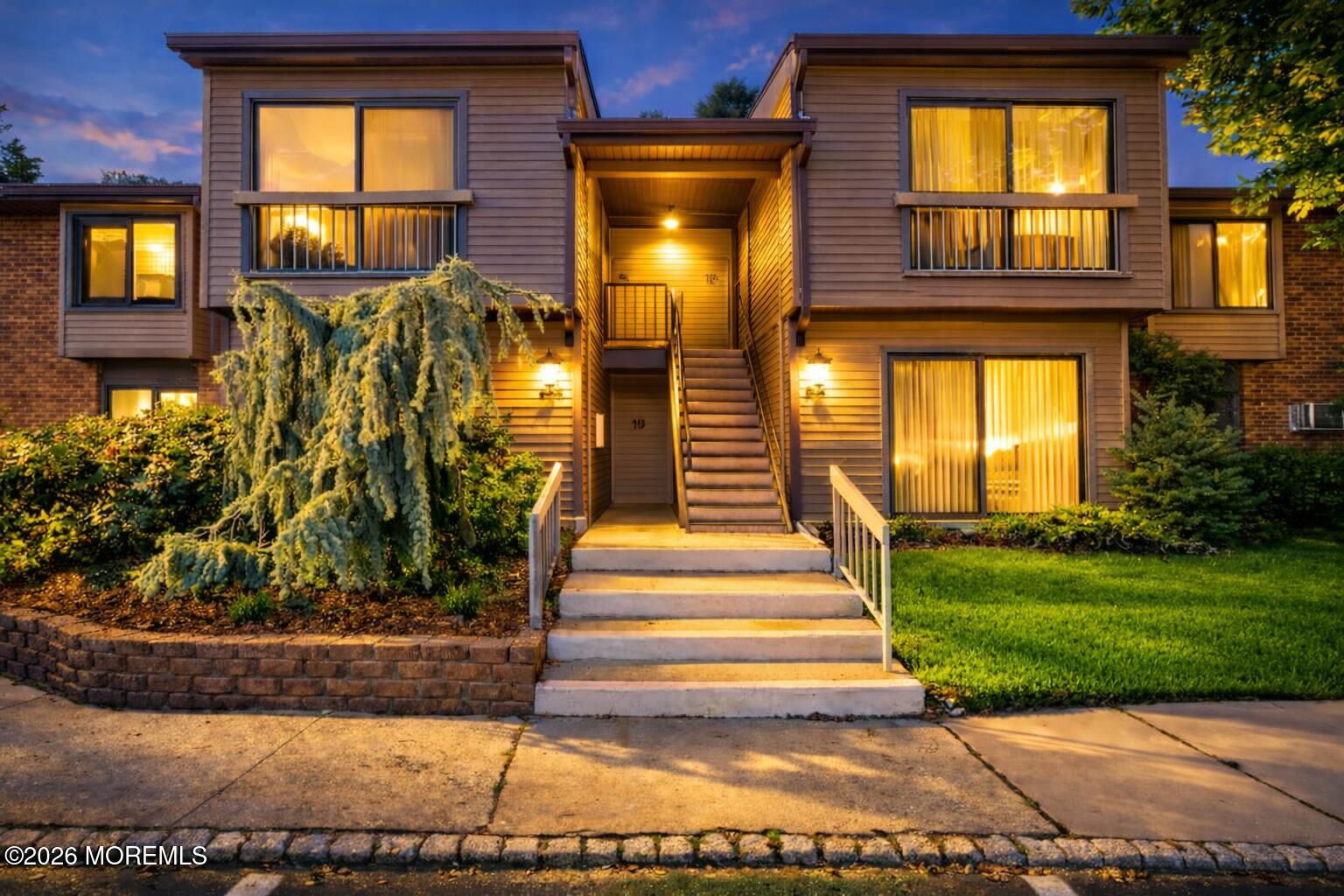 11 Manchester Court Red Bank, NJ 07701 - Photo 15 of 24 ea550d8f-8c23-4171-98ff-c2970fd5b6b3