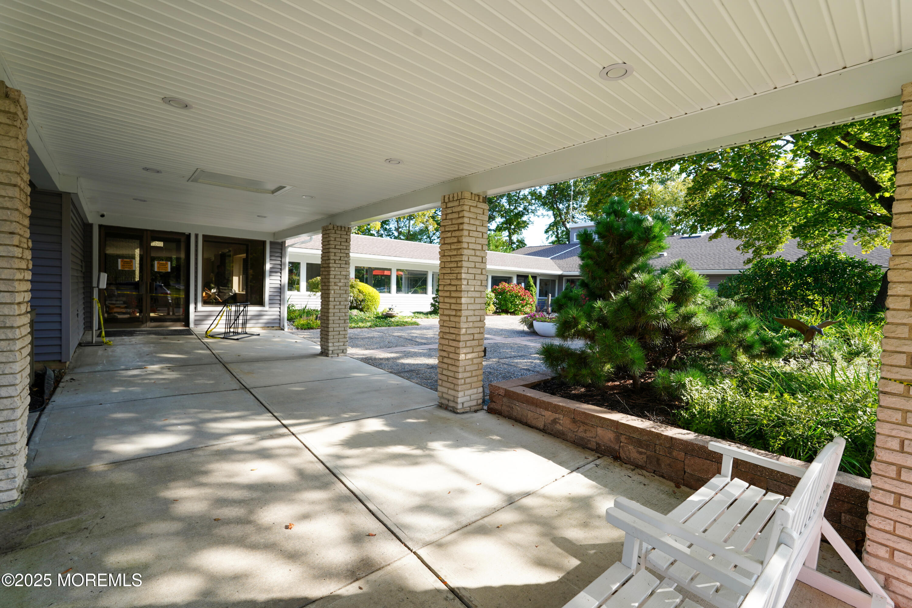 11 Manchester Court Red Bank, NJ 07701 - Photo 7 of 24 DSC09289