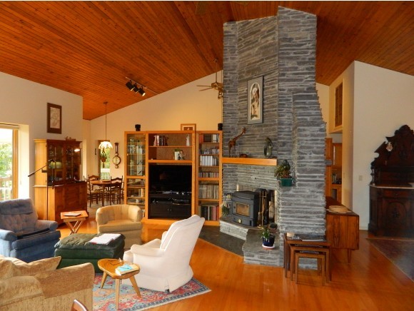 235 Oaks Road Franconia, NH 03580 - Photo 4 of 35 Gallery Image 4