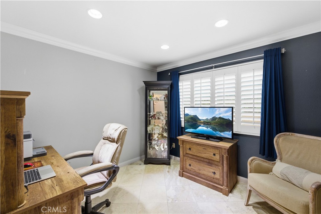 22029 Rodeffer Place Saugus, CA 91350 - Photo 21 of 53