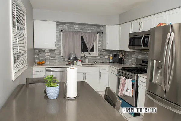 $210,000 | 16229 Marshfield Avenue, Markham, IL 60428