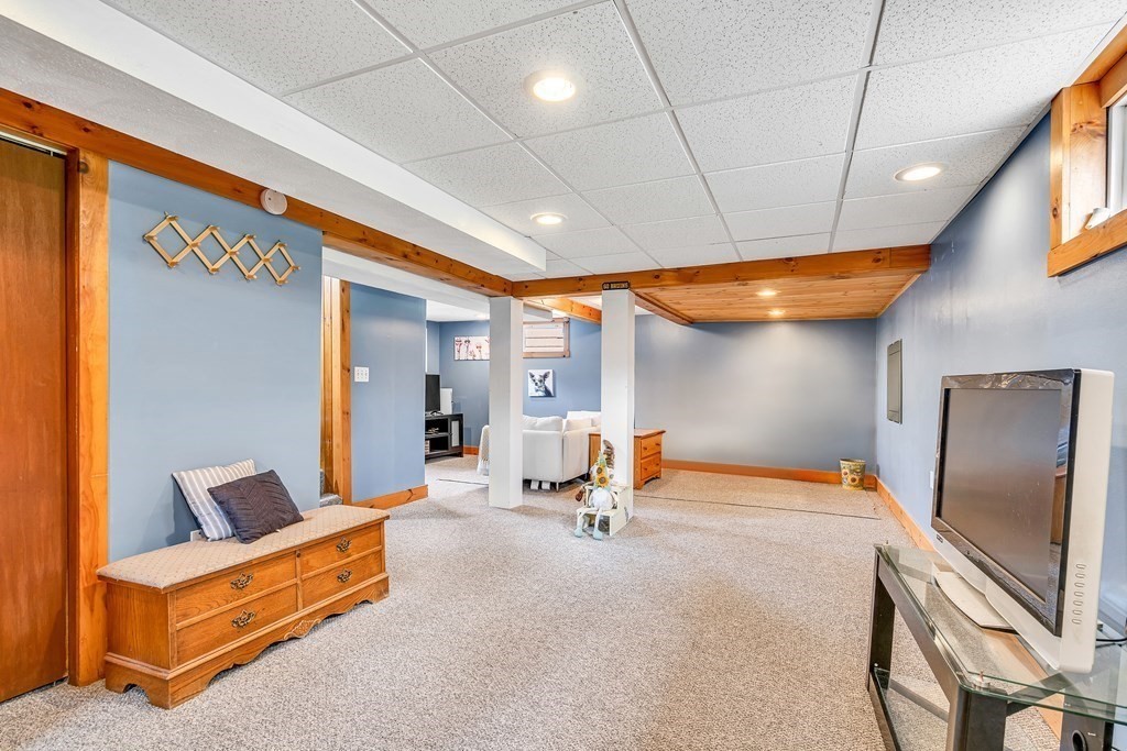 77 Brigham Street Hudson, MA 01749 - Photo 30 of 40 Gallery Image 30