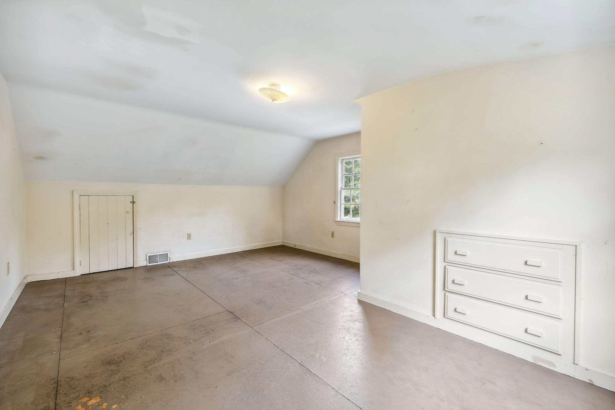46 Emmons Road Falmouth, MA 02540 - Photo 24 of 35 41-web-or-mls-46 Emmons Rd Final-31