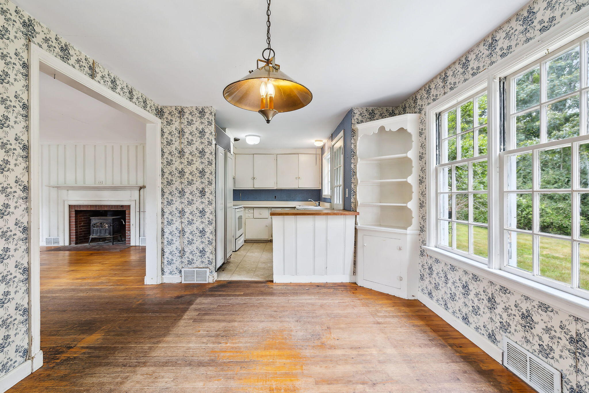 46 Emmons Road Falmouth, MA 02540 - Photo 10 of 35 18-web-or-mls-46 Emmons Rd Final-36