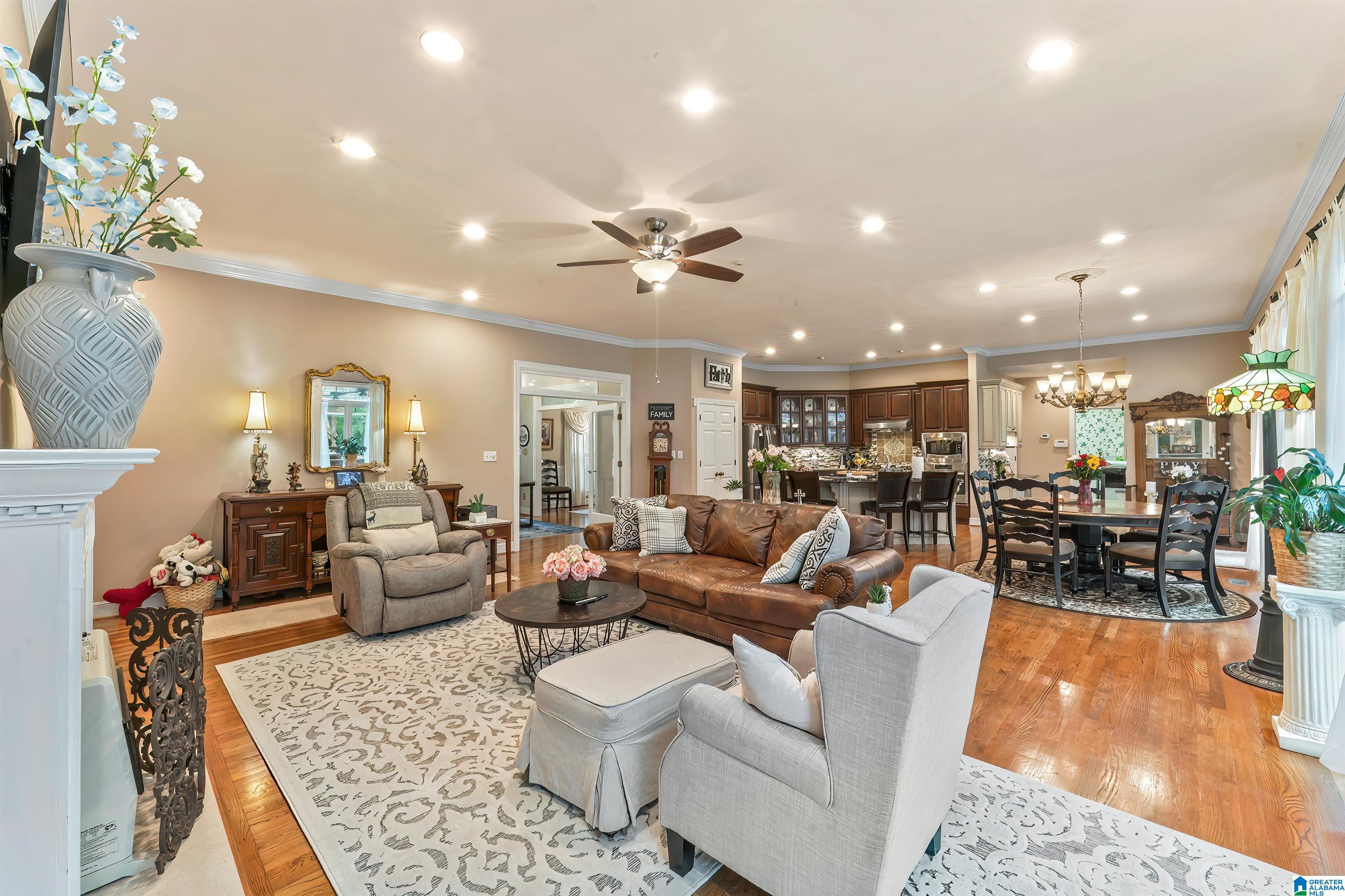 135 Weatherly Way Pelham, AL 35124 - Photo 21 of 61