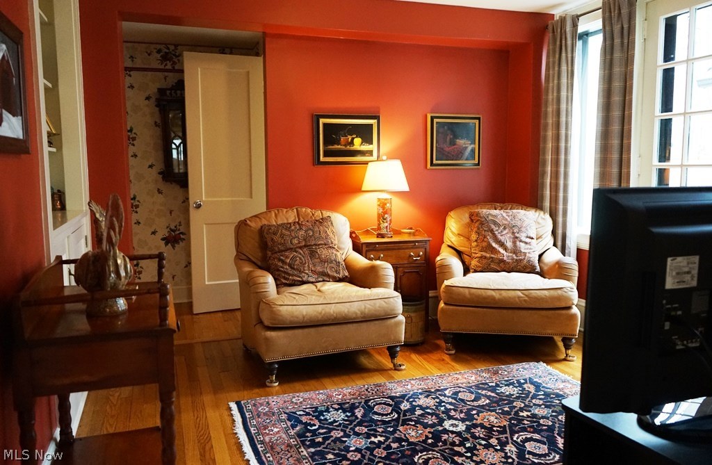 2591 Guilford Road Cleveland, OH 44118 - Photo 7 of 35 Gallery Image 7