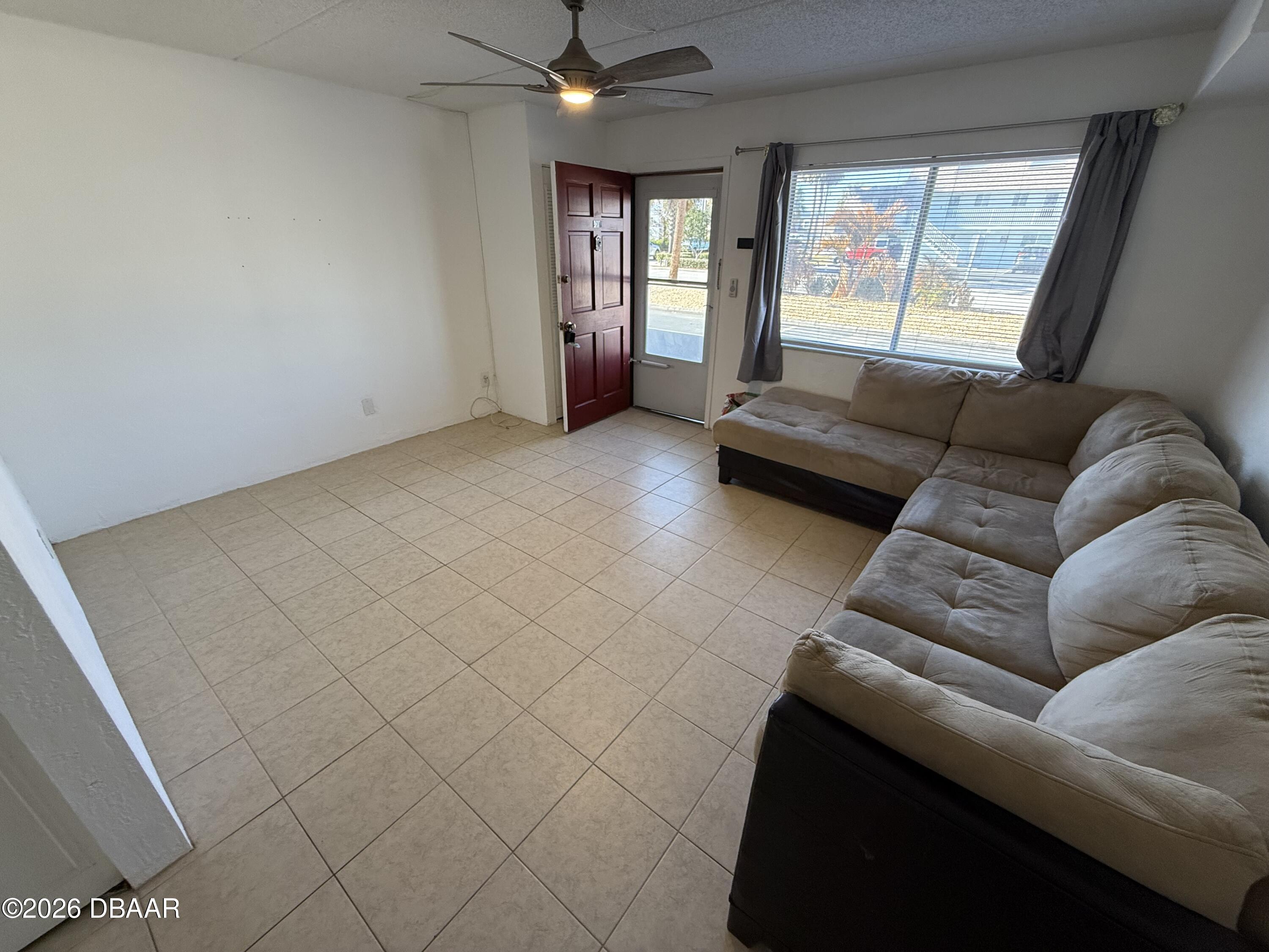 60 Vining Court, Unit 4 Ormond Beach, FL 32176 - Photo 4 of 9 IMG_7897