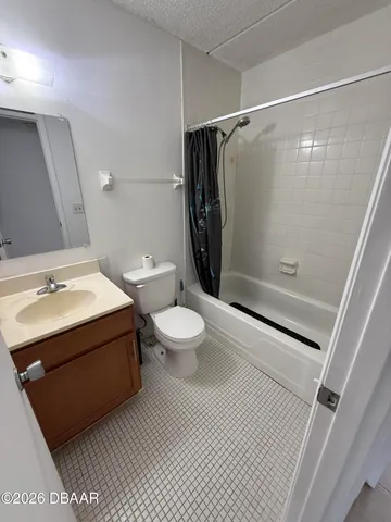 $1,200 | 60 Vining Court, Unit 4, Ormond Beach, FL 32176