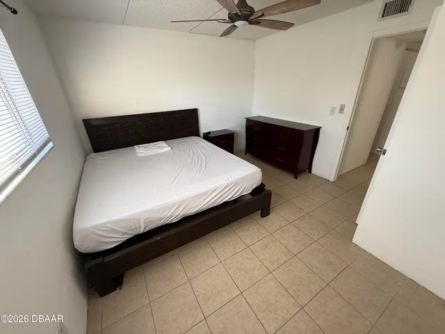 $1,200 | 60 Vining Court, Unit 4, Ormond Beach, FL 32176