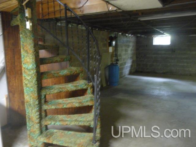 24210 Oneco Road Calumet, MI 49913 - Photo 23 of 33