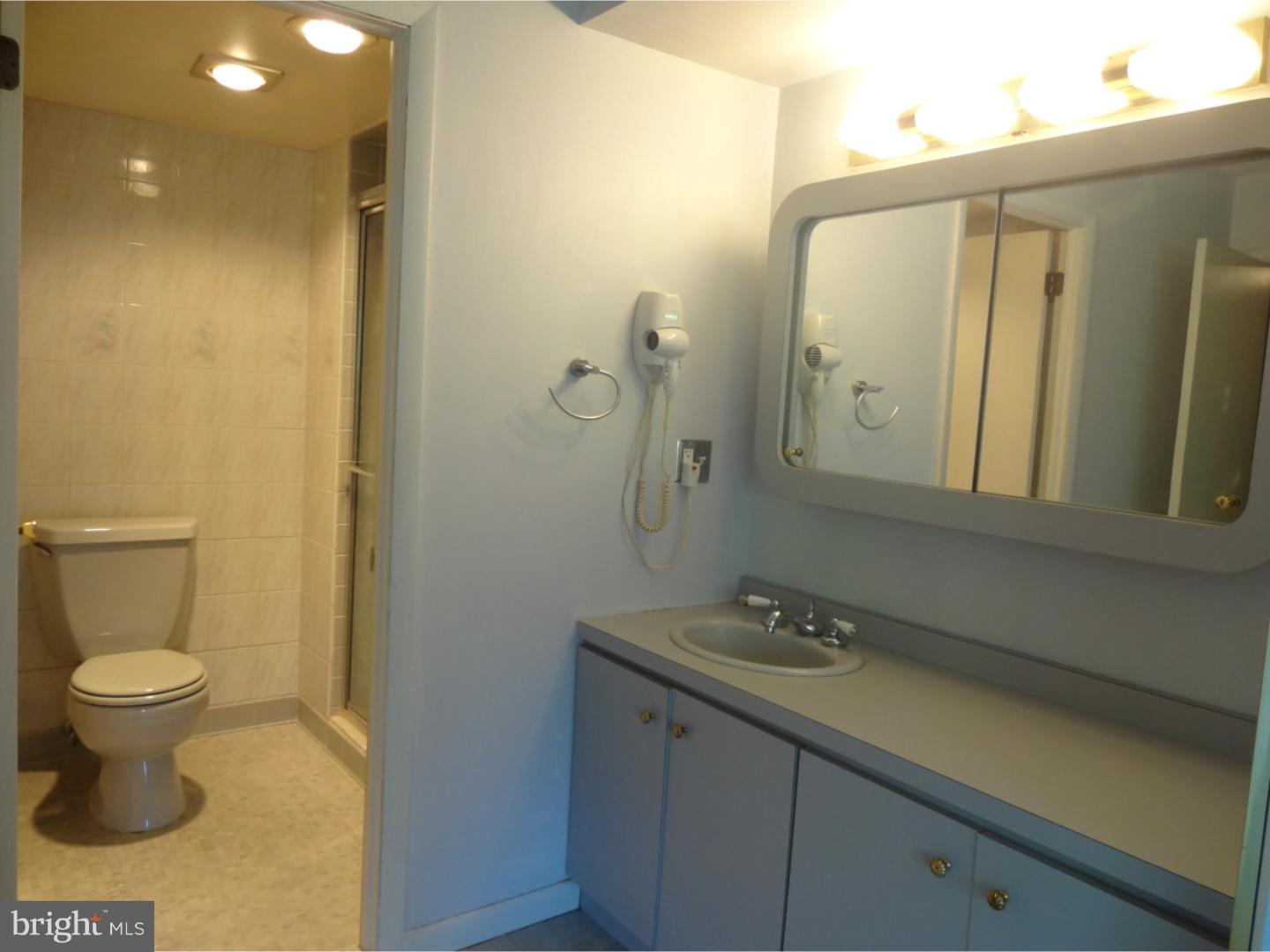 1546 Creekside Road Whitehall, PA 18052 - Photo 16 of 25