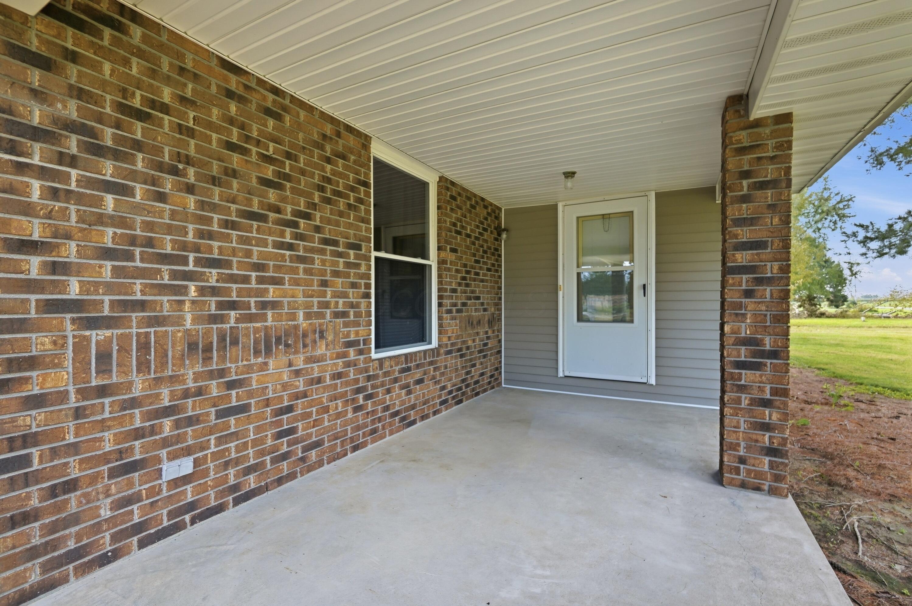 1720 Irvin Road Jamestown, OH 45335 - Photo 16 of 54 016