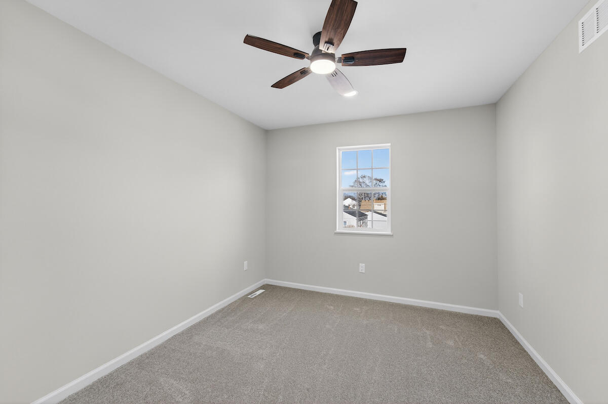 1619 Derby Avenue Mount Pleasant, WI 53403 - Photo 20 of 27 DSC09837