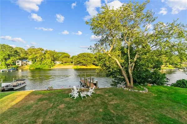 $4,000 | 93 Riverside Drive, Wakefield, RI 02879