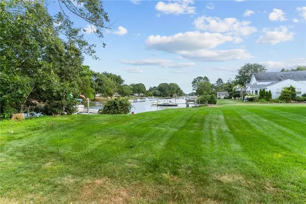 $4,000 | 93 Riverside Drive, Wakefield, RI 02879