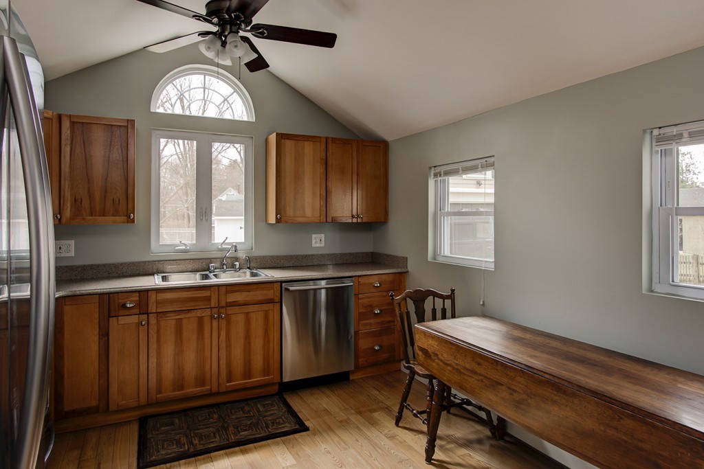 227 Commonwealth Road Wayland, MA 01778 - Photo 8 of 26 Gallery Image 8