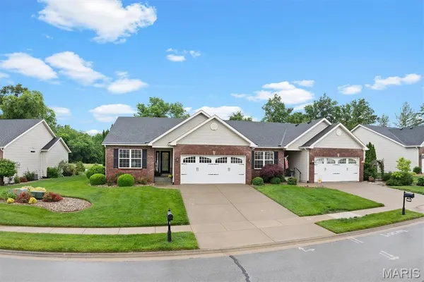 $339,000 | 485 Bandmour Place, O'Fallon, IL 62269