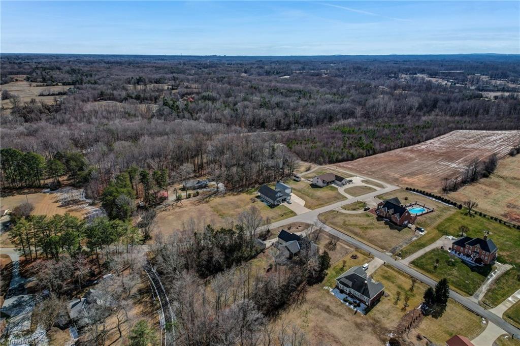 5541 Louis Sells Road Kernersville, NC 27284 - Photo 5 of 38