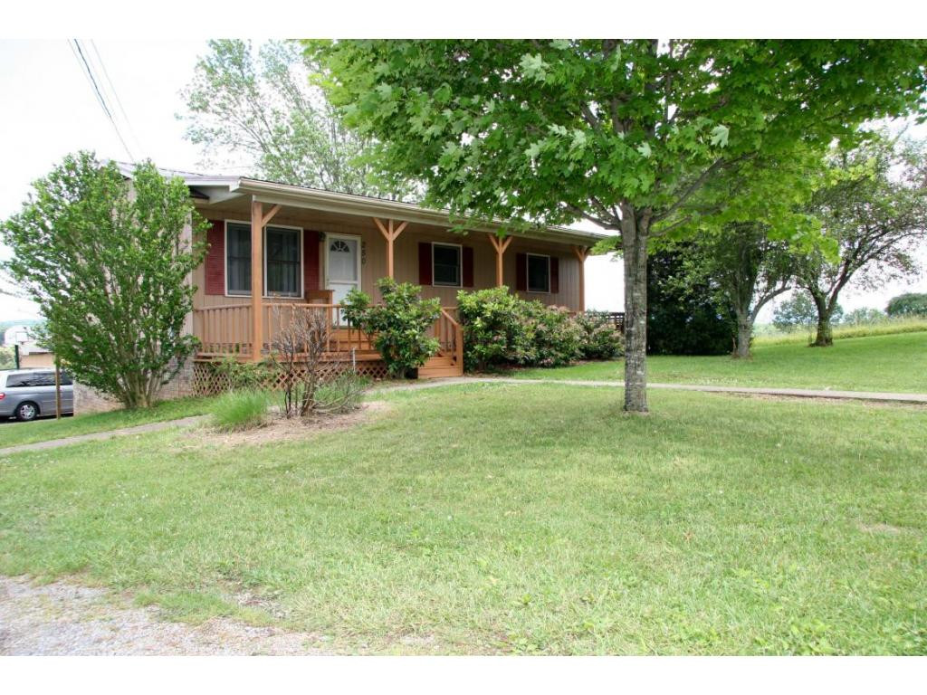 250 Berry Ridge Road Jonesborough, TN 37659 - Photo 21 of 24 Large Front Yard