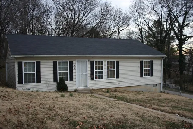 $135,000 | 1631 Belmont Avenue, Kansas City, MO 64126