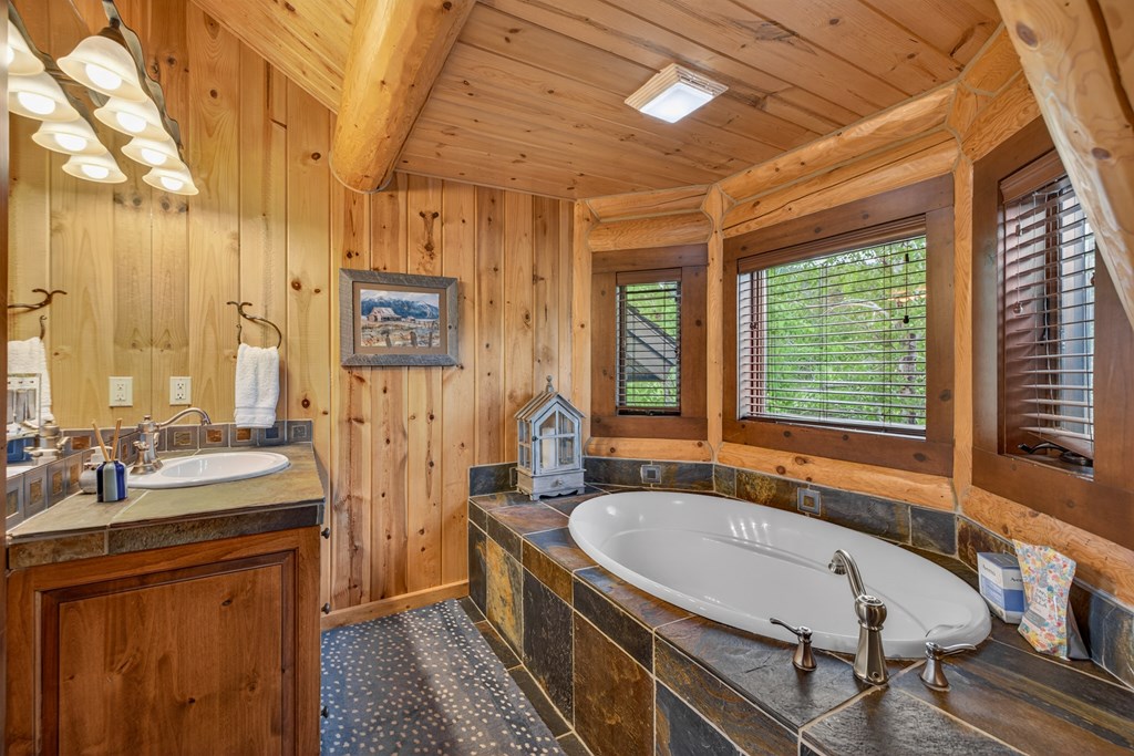 3147 West Mountain Road McCall, ID 83638 - Photo 36 of 58